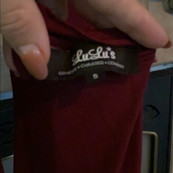 Lulu bridesmaid dress in Maroon - Picture 3 of 3